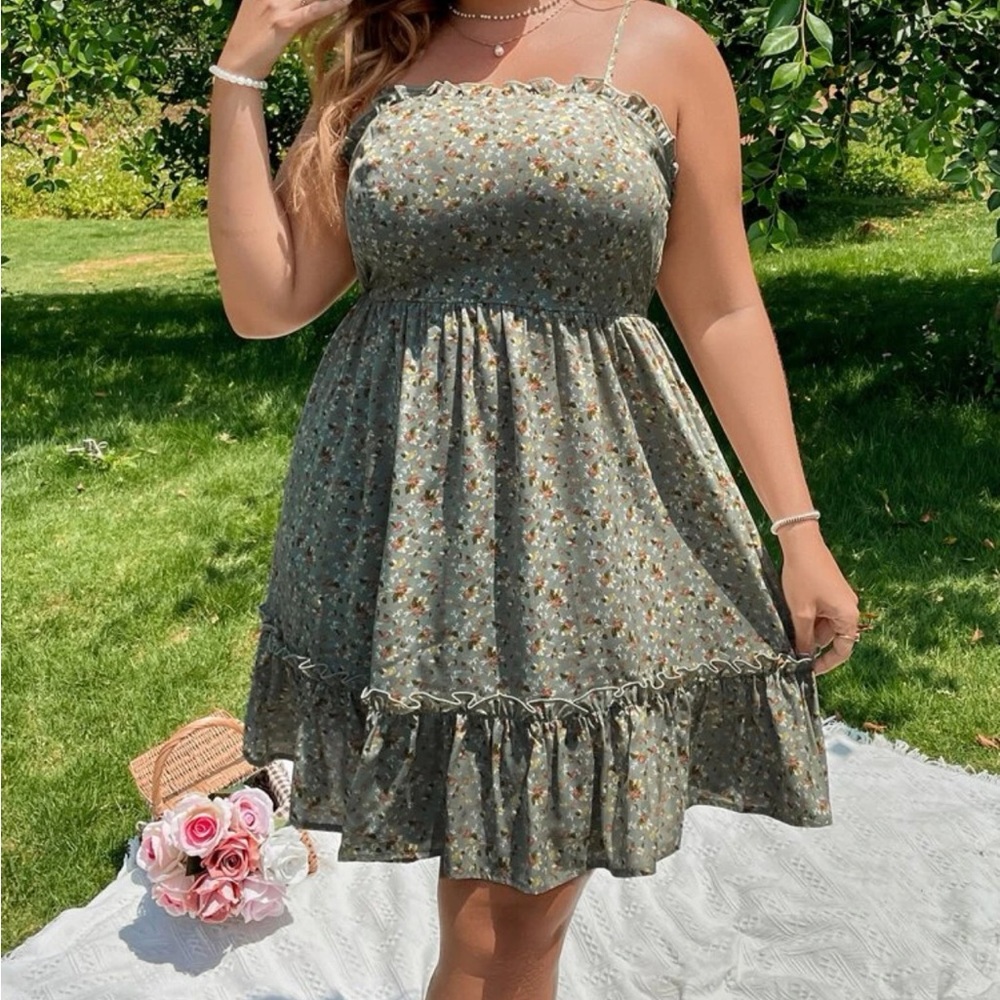 Women’s Plus Dress